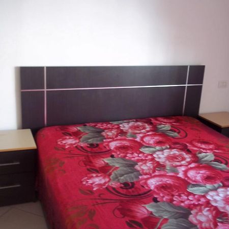דורס Faik Shehu Apartments מראה חיצוני תמונה
