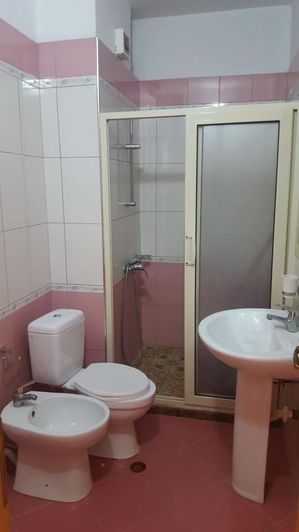 דורס Faik Shehu Apartments מראה חיצוני תמונה