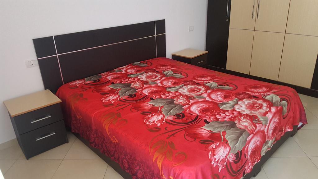 דורס Faik Shehu Apartments מראה חיצוני תמונה