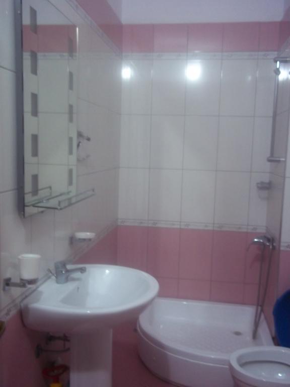 דורס Faik Shehu Apartments מראה חיצוני תמונה