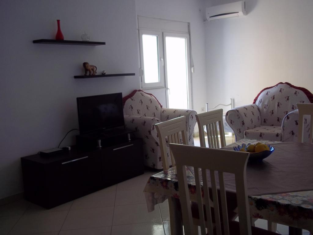 דורס Faik Shehu Apartments מראה חיצוני תמונה