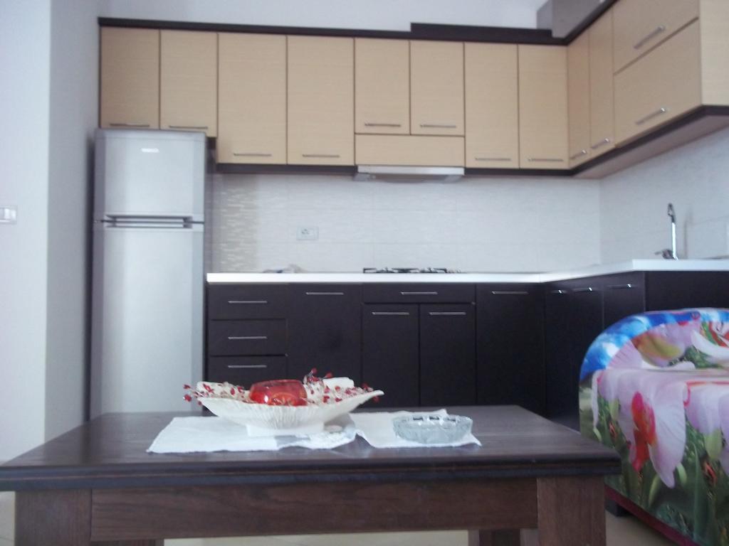 דורס Faik Shehu Apartments מראה חיצוני תמונה