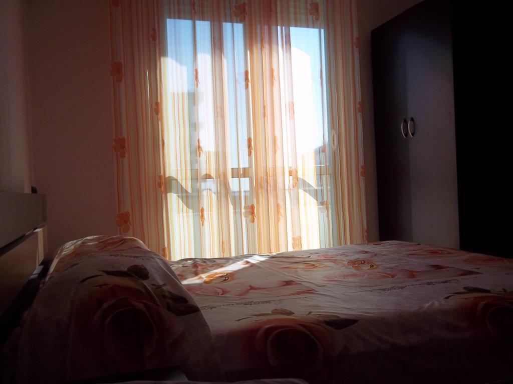 דורס Faik Shehu Apartments מראה חיצוני תמונה