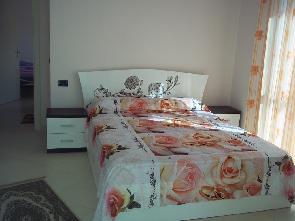 דורס Faik Shehu Apartments מראה חיצוני תמונה